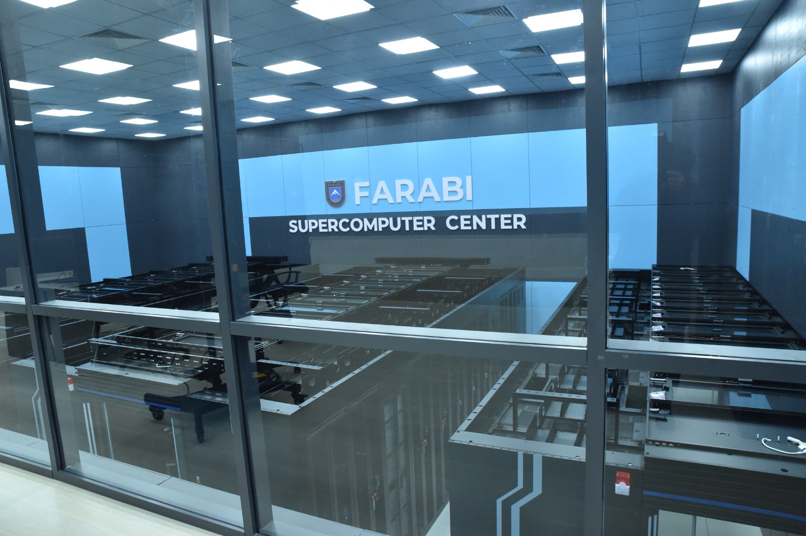 Суперкомпьютер КазНУ - первый в Казахстане и мощнейший в Центральной Азии
